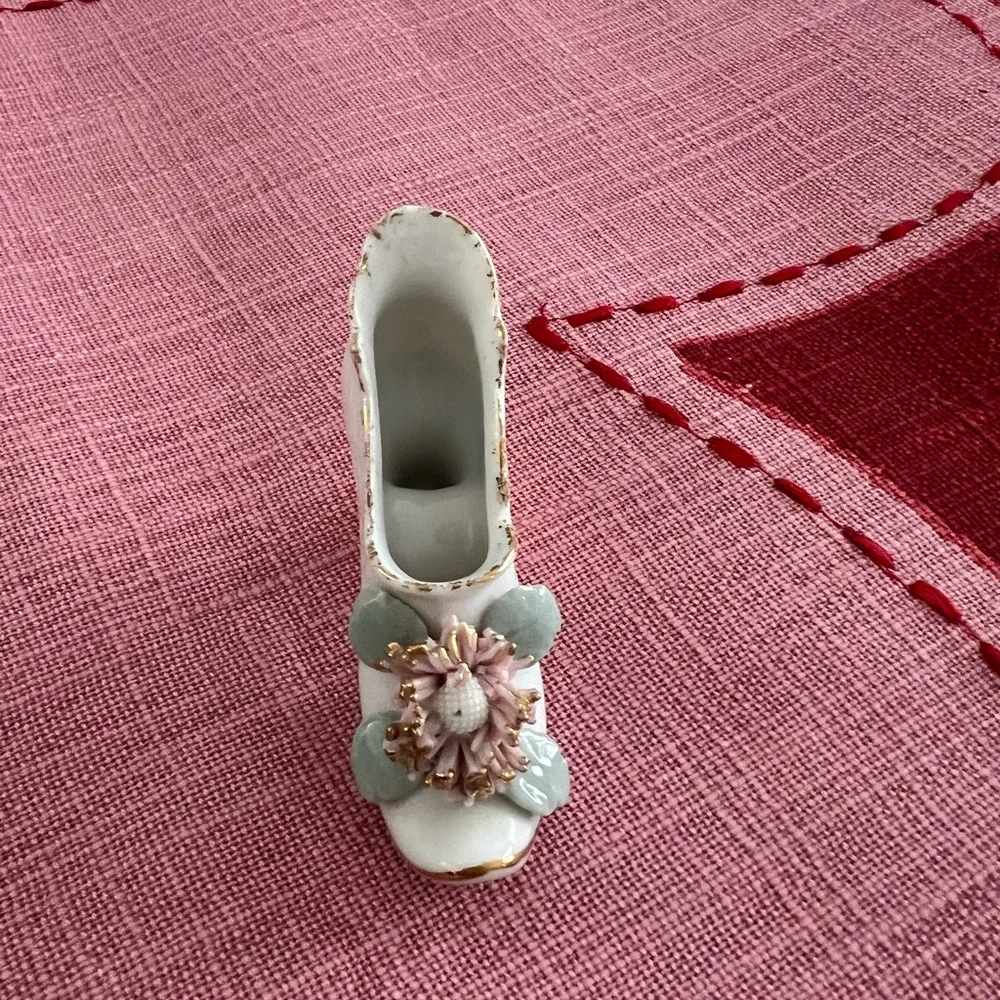Elegant Porcelain Vintage Shoe Figurines